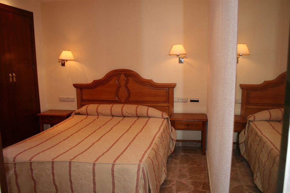 Hotel Tematico Costa Del Sol Torremolinos Kültér fotó